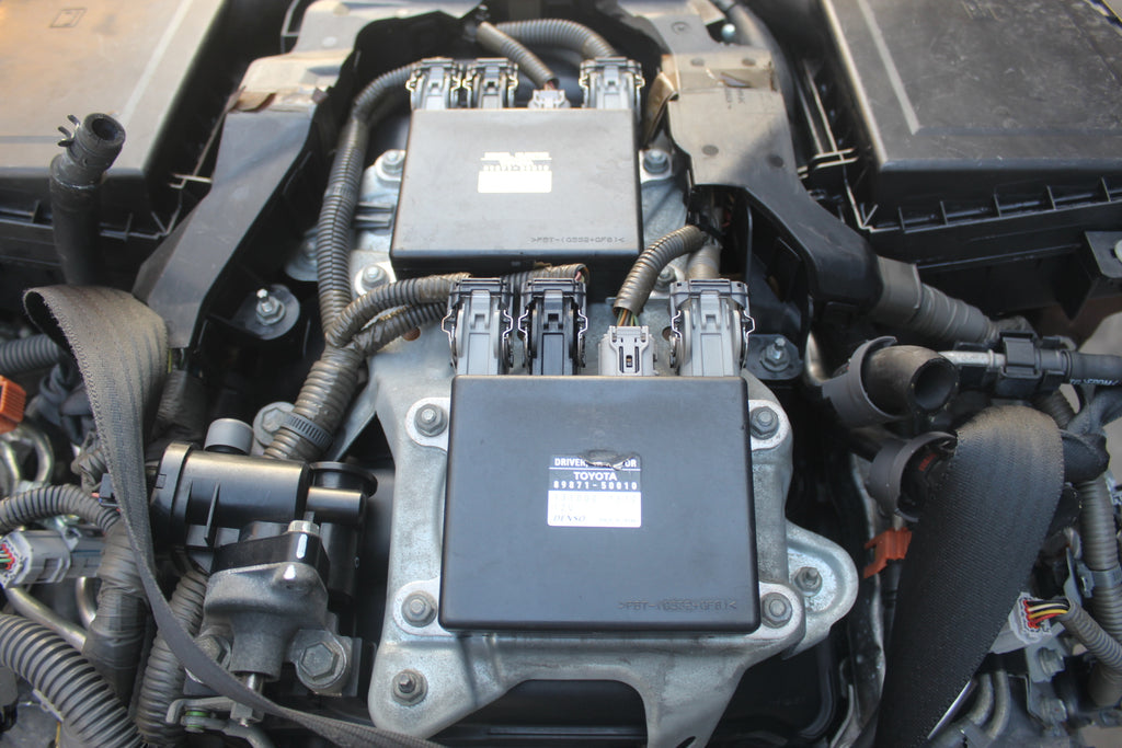 Lexus LS460 2007-2009 Engine Empty (without Gear, Dynamo, Compressor)
