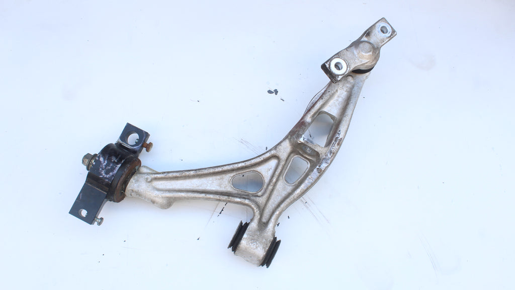 Lexus RCF 2015-2020 Lower Control Arm Front Right 4862024030 , 48620-24030