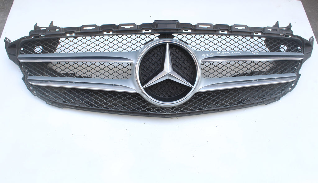 c300 grill  A2058805203